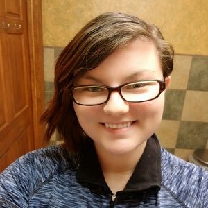 Meet your Posher, Candra